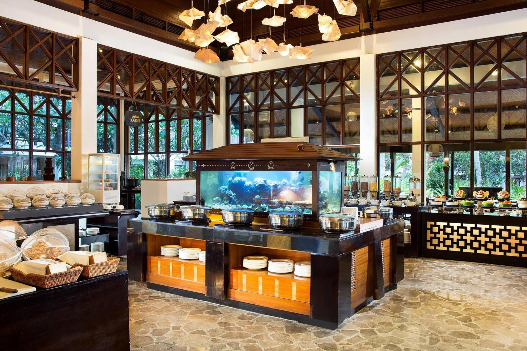 Sheraton Senggigi Beach Resort Мангсит Экстерьер фото