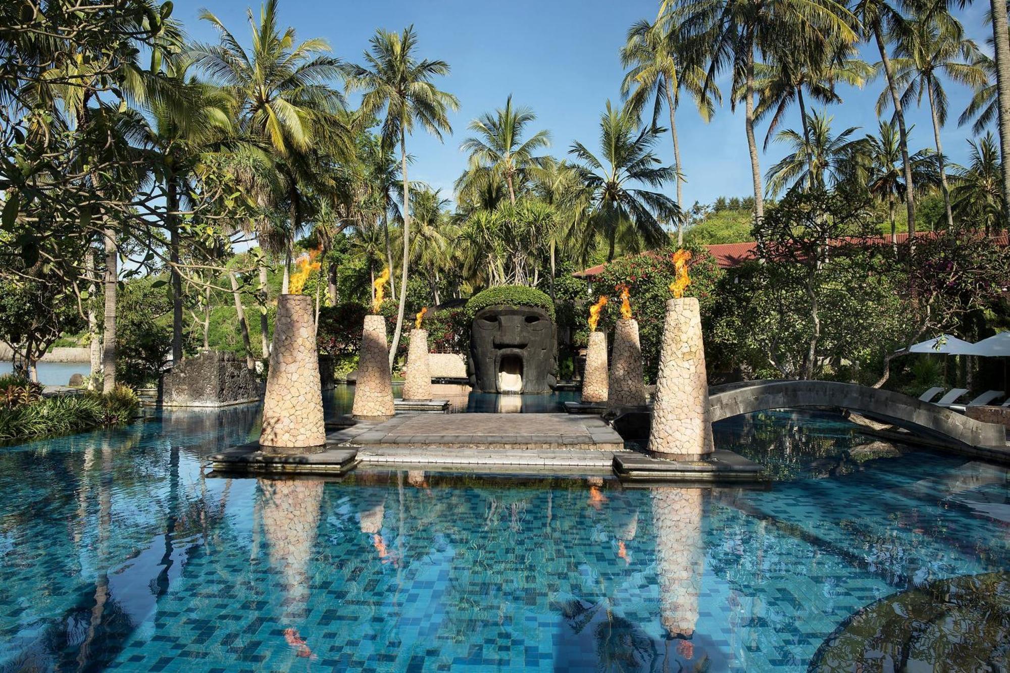 Sheraton Senggigi Beach Resort Мангсит Экстерьер фото